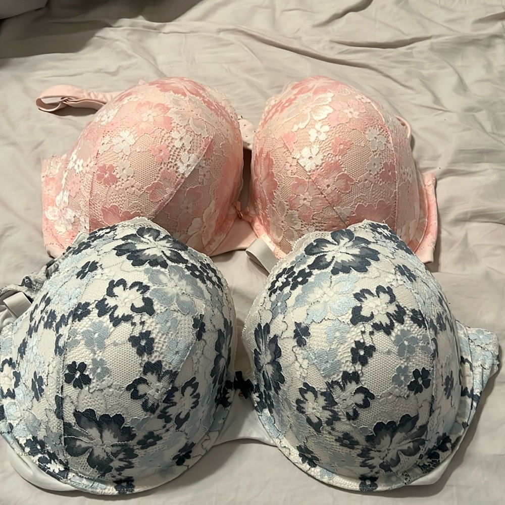 2 Body by Victoria bras in very good used condition